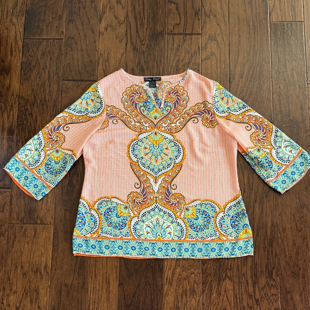Beautiful Embellished Paisley Boho Chic Women's Lightweight Blouse size L